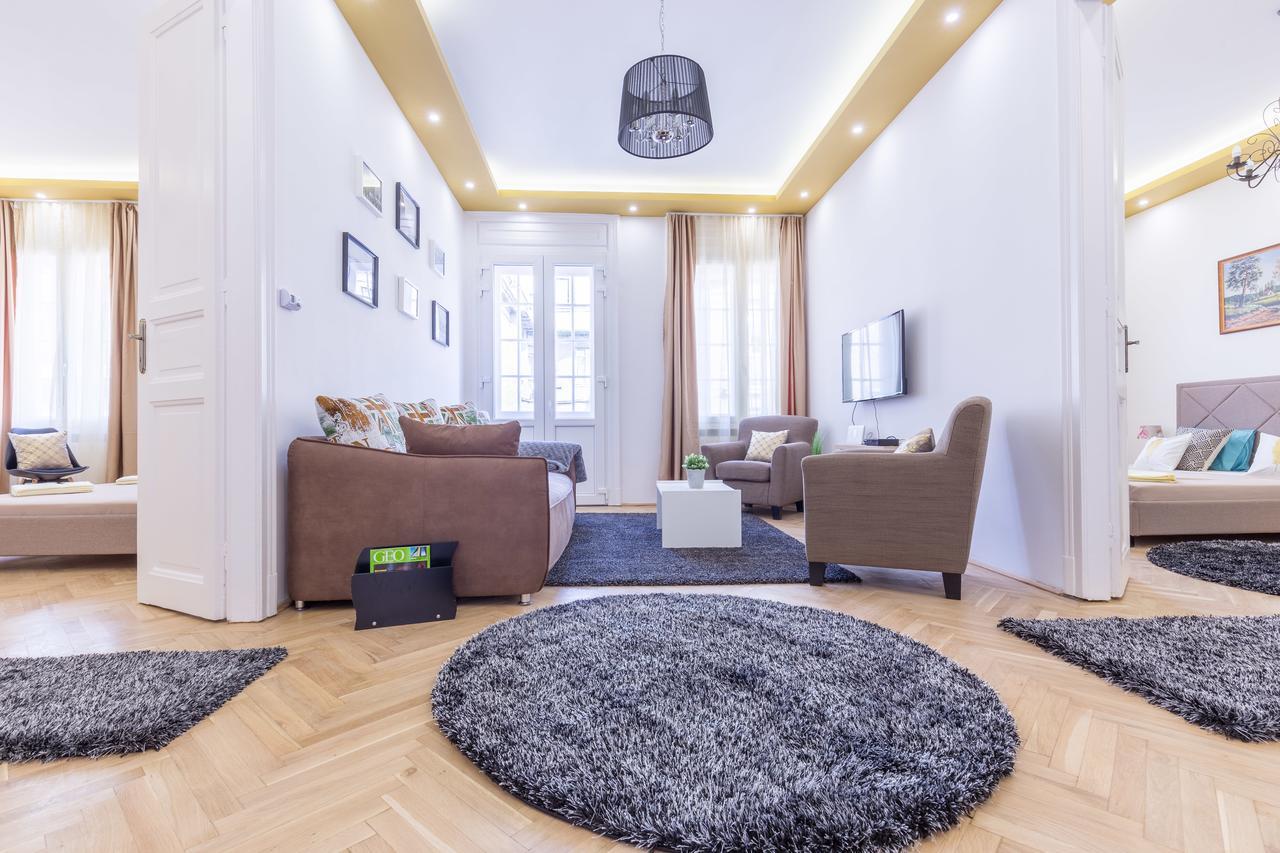 Apartament Real Zoltan *